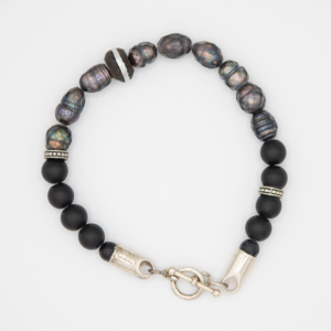 blackpearls Natural Black Pearls with Onyx & Sterling Silver